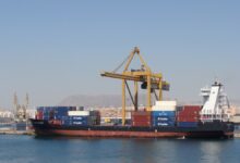 (Foto de ARCHIVO) Uno Barco Transportando Mercancías En El Puerto De Alicante 06/6/2017