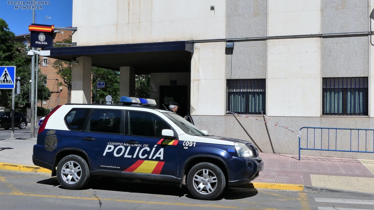(Foto de ARCHIVO) Coche de Policía Nacional. REMITIDA / HANDOUT por POLICÍA NACIONAL Fotografía remitida a medios de comunicación exclusivamente para ilustrar la noticia a la que hace referencia la imagen, y citando la procedencia de la imagen en la firma 15/5/2019