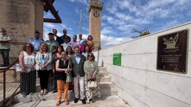 Acto de la placa que la ciudad de Cuenca ha dedicado al artista Gustavo Torner. EUROPA PRESS 24/7/2025