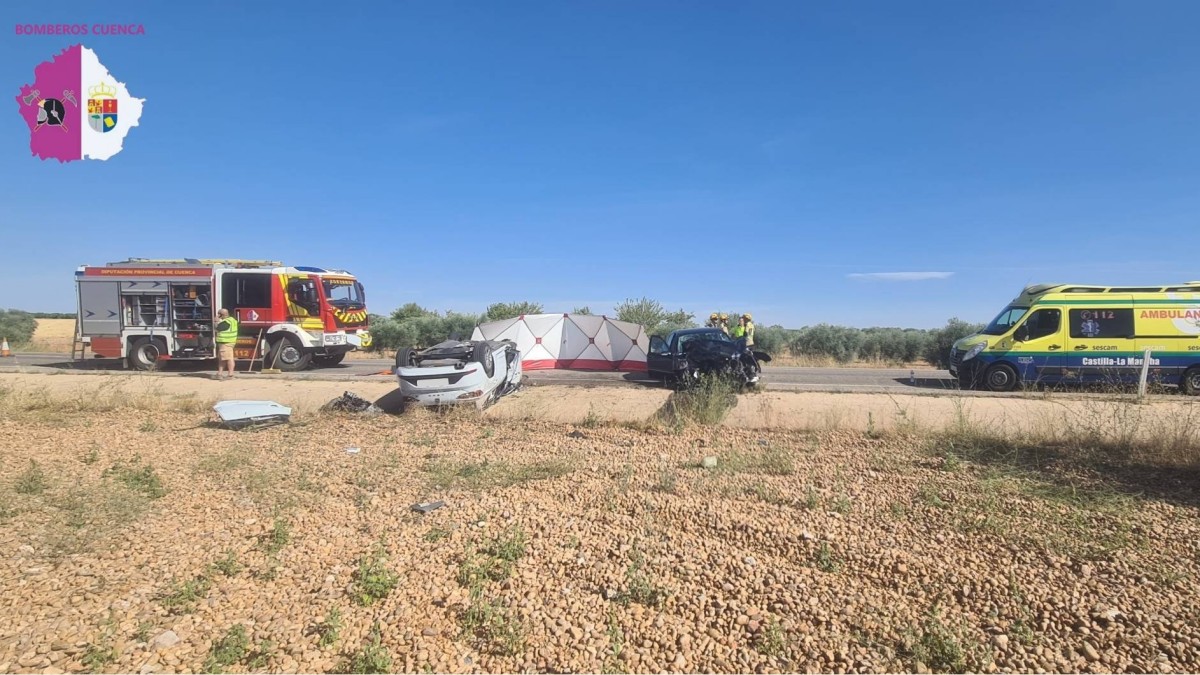 . REMITIDA / HANDOUT por BOMBEROS Fotografía remitida a medios de comunicación exclusivamente para ilustrar la noticia a la que hace referencia la imagen, y citando la procedencia de la imagen en la firma 28/7/2025
